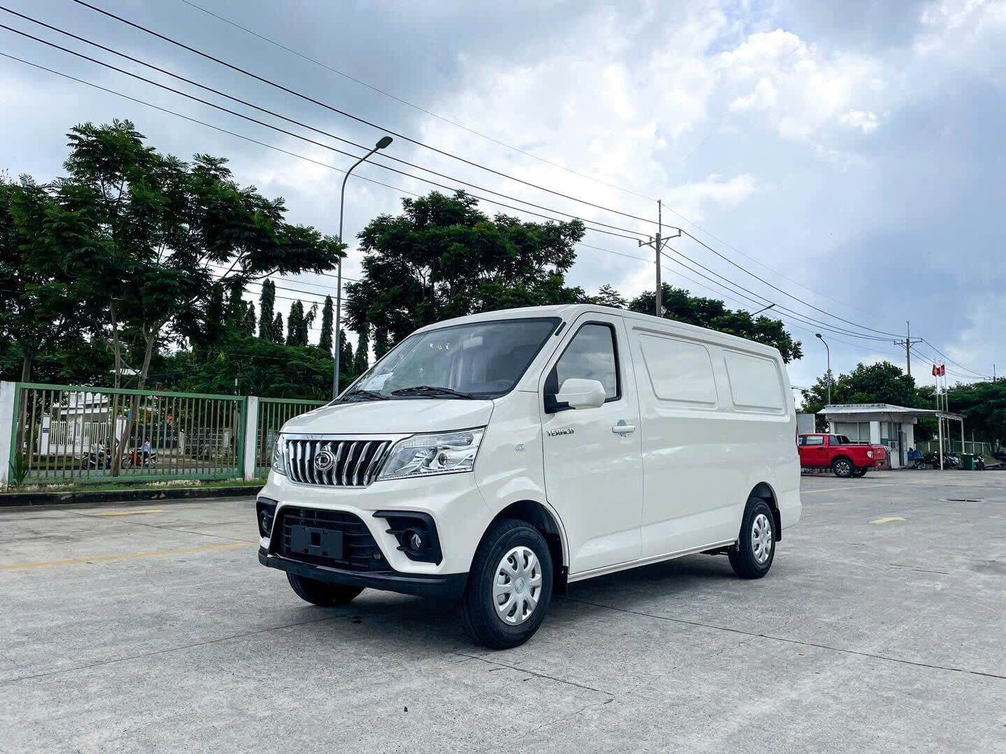 TERA V8 chở được bao nhiêu tấn? Phân tích chi tiết tải trọng và khả năng vận chuyển của xe