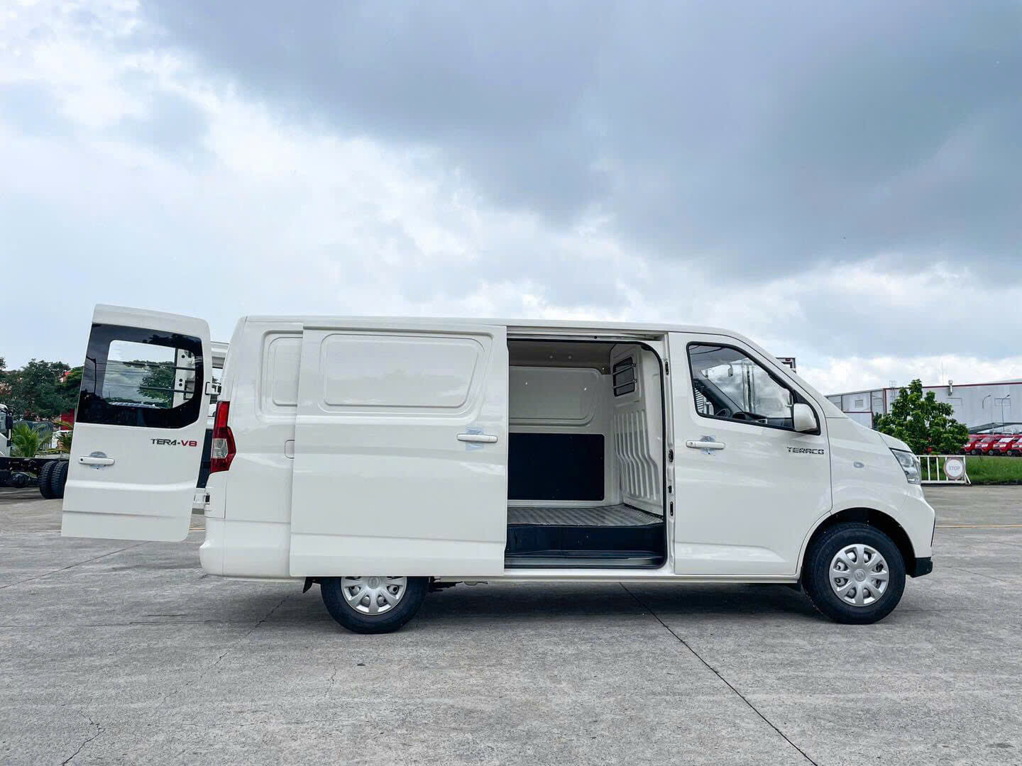 TERA V8 chở được bao nhiêu tấn? Phân tích chi tiết tải trọng và khả năng vận chuyển của xe